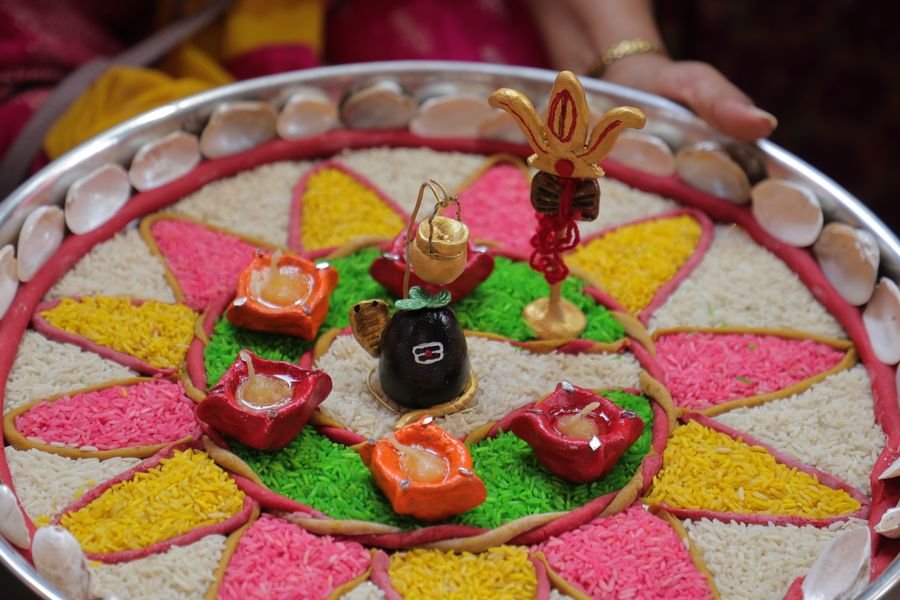 Decorative ceremonial plate styled for a family ritual
